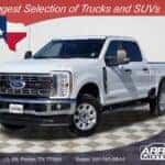 Front view of 2023 Ford Super Duty F-250 SRW XLT in-2023