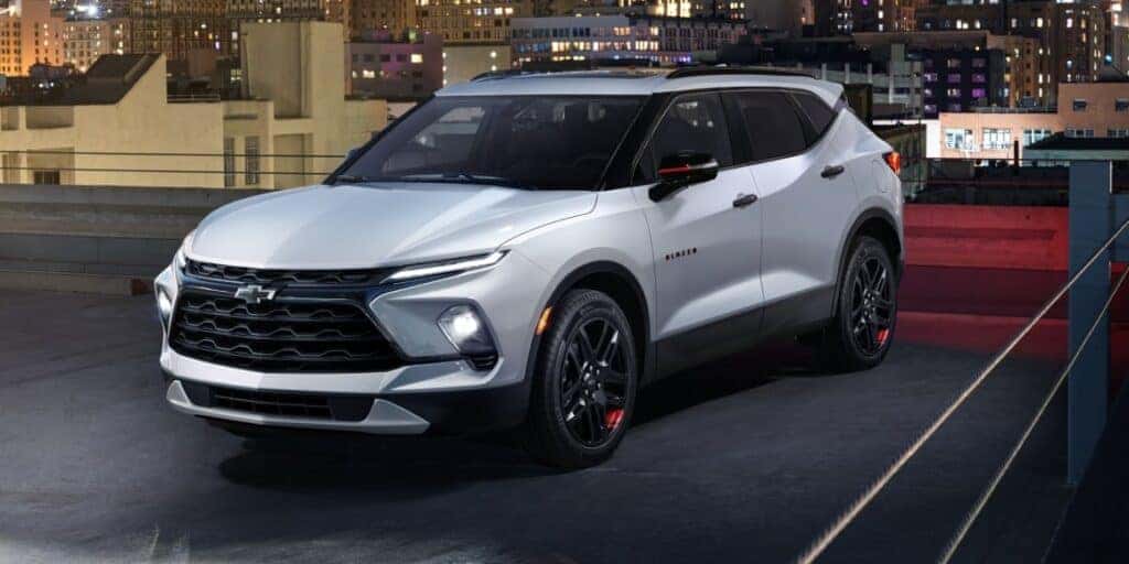 2025 Chevrolet Blazer vs 2025 Volkswagen Atlas Cross Sport in Lisle, IL