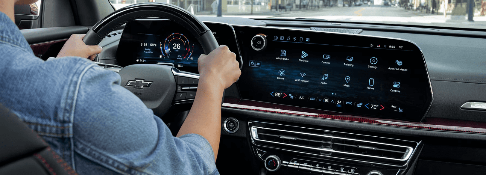 2026 Chevrolet Traverse Display