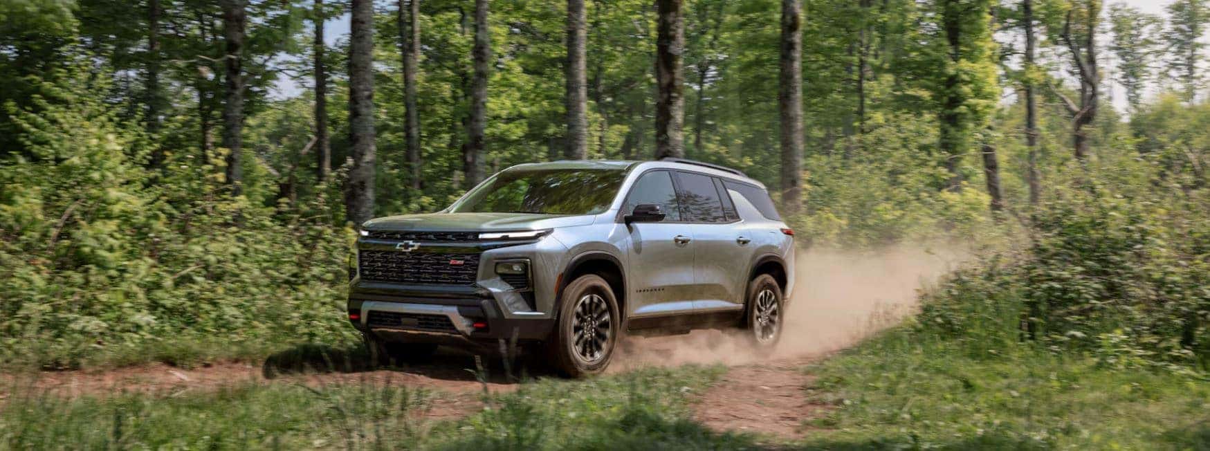 2026 Chevrolet Traverse vs 2026 Tahoe in Lisle,IL