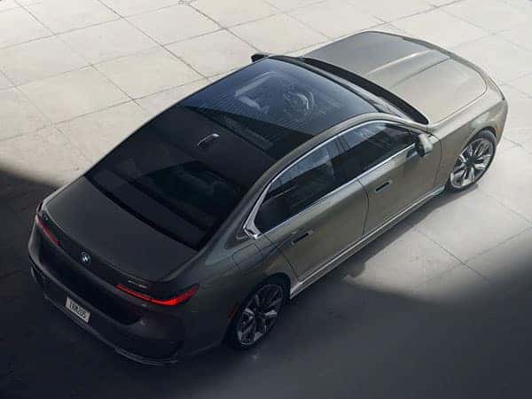 2023 BMW i7 Aerial View