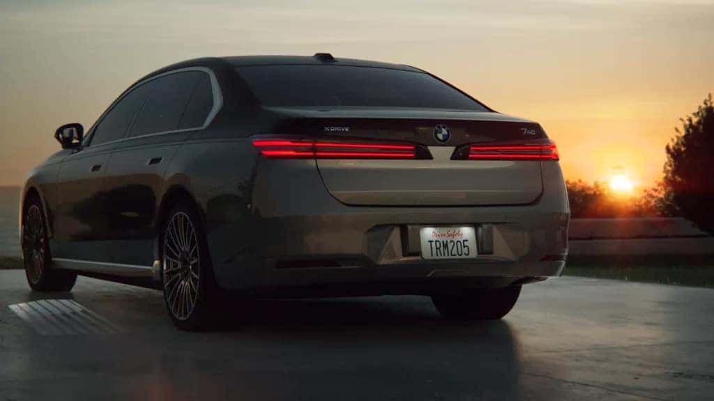 2027 BMW 7 Series profile and buyer fit
