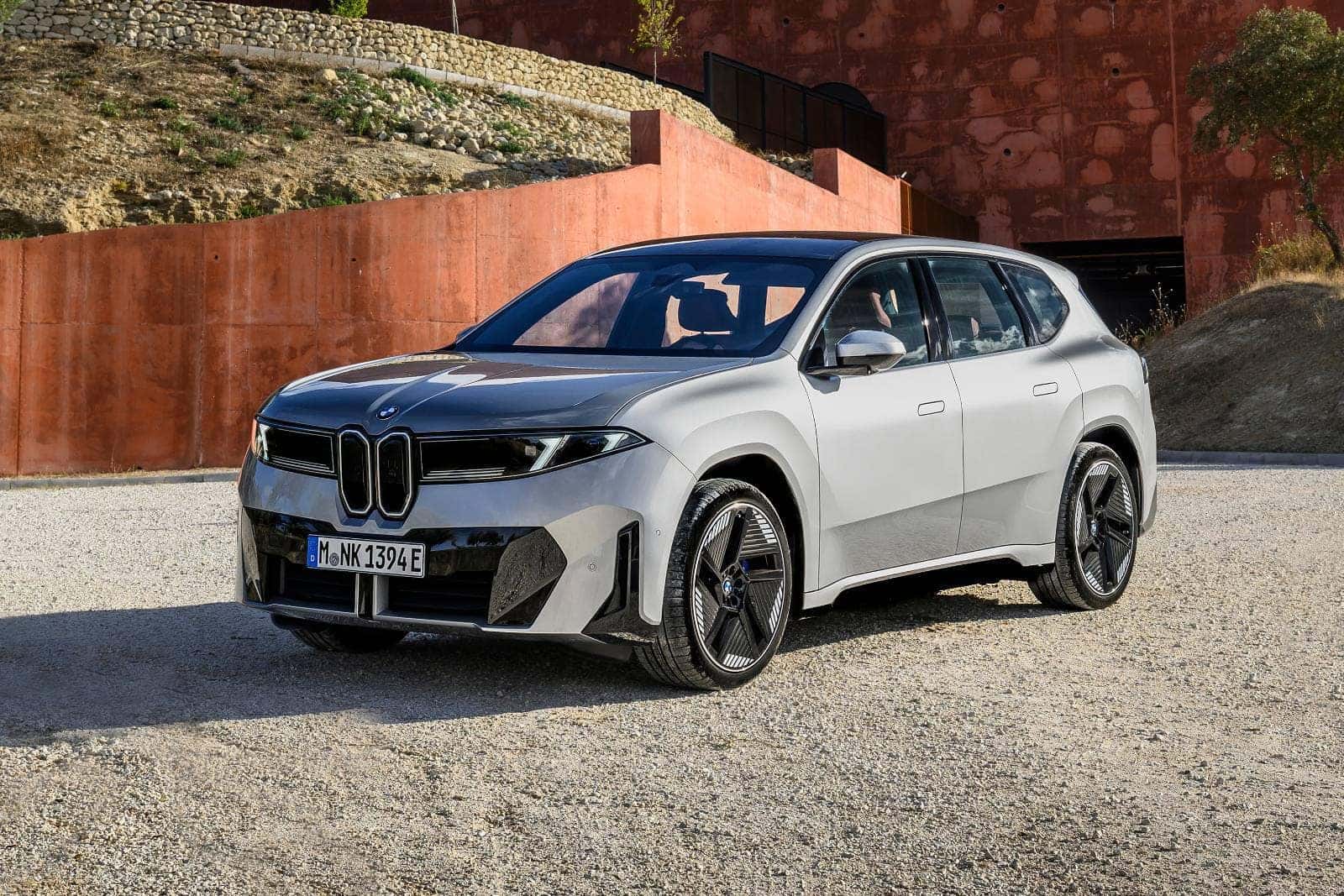 2027 BMW iX3 charging and range comparison