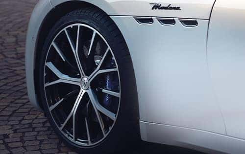 Pirelli Tire Special - Maserati