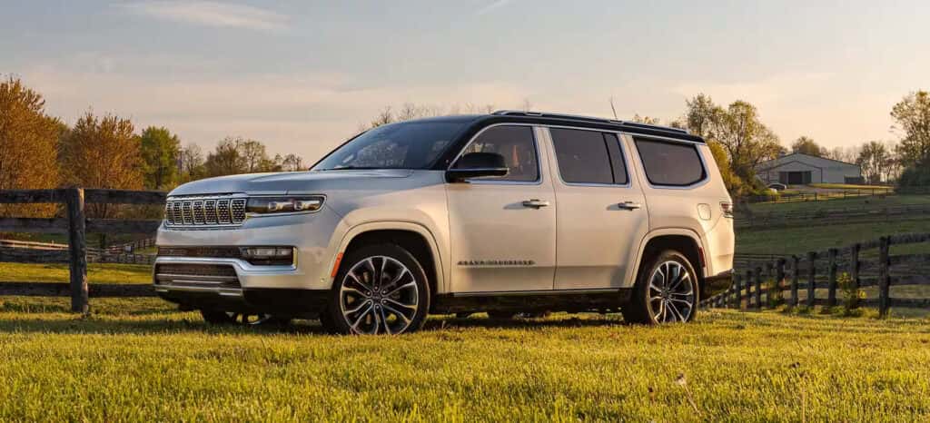 Photo of 2025 Grand Wagoneer
