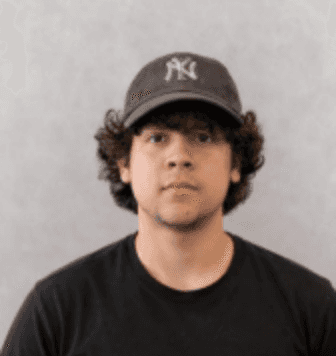 Evan Flores