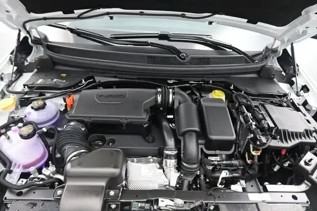 2026 Jeep Cherokee Engine