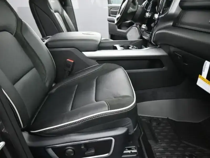 2027 RAM 1500 Interior