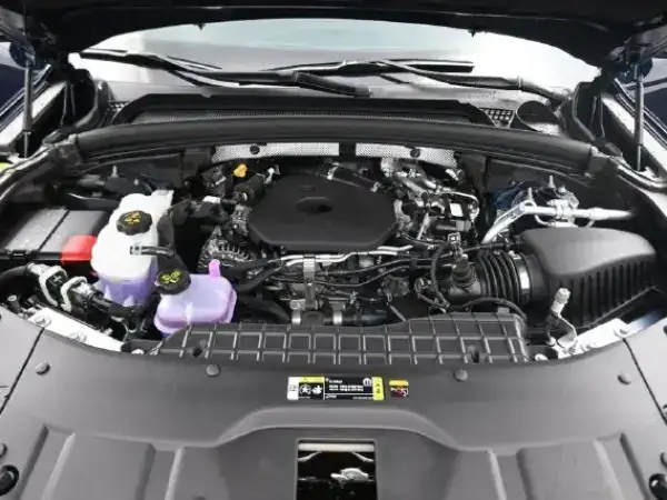 2027 Jeep Grand Cherokee Engine