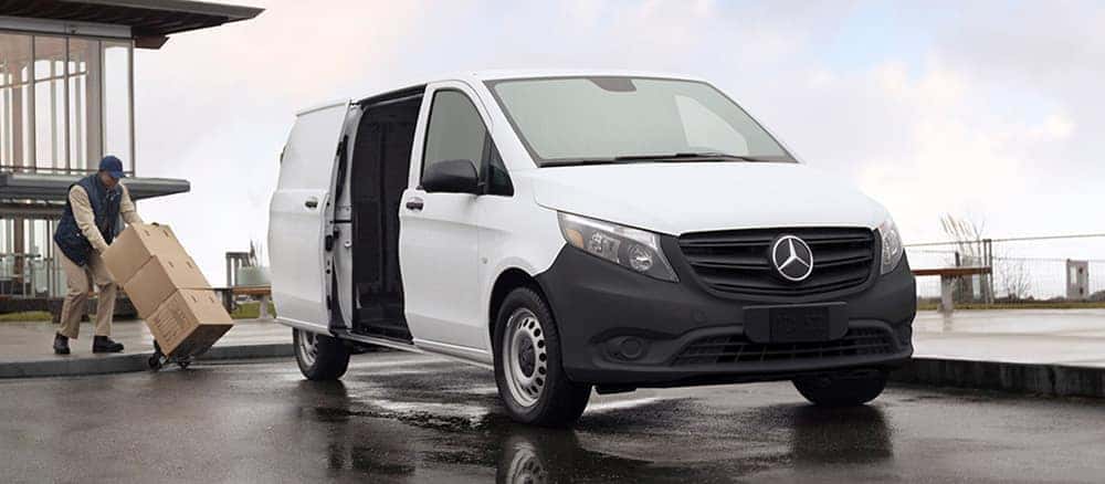 New 2022 Mercedes-Benz Metris Van Gallery Image 3