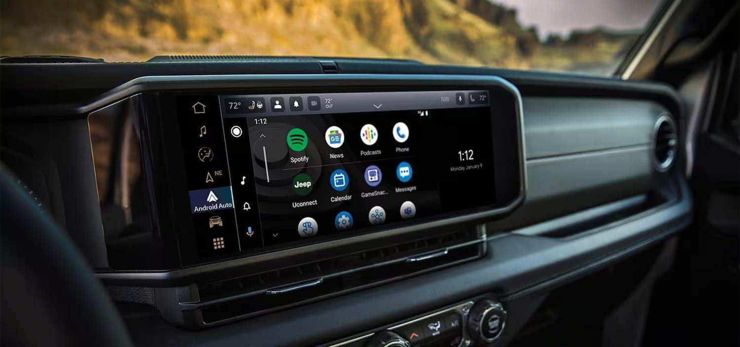 2025 Jeep Wrangler Screen