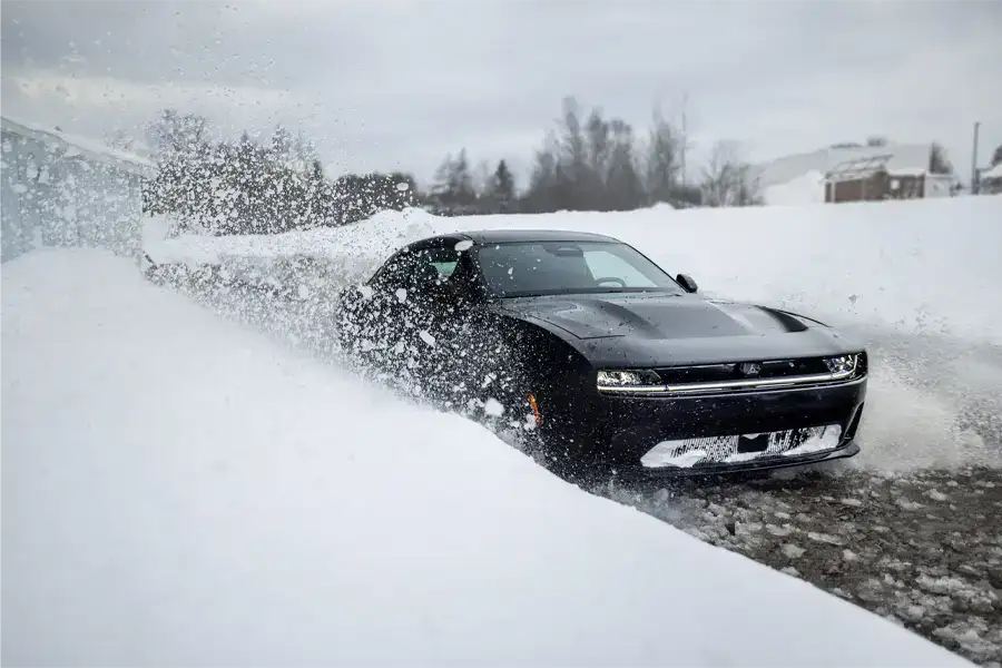 Nucar CDJR St Albans - New England Winter Charger Daytona