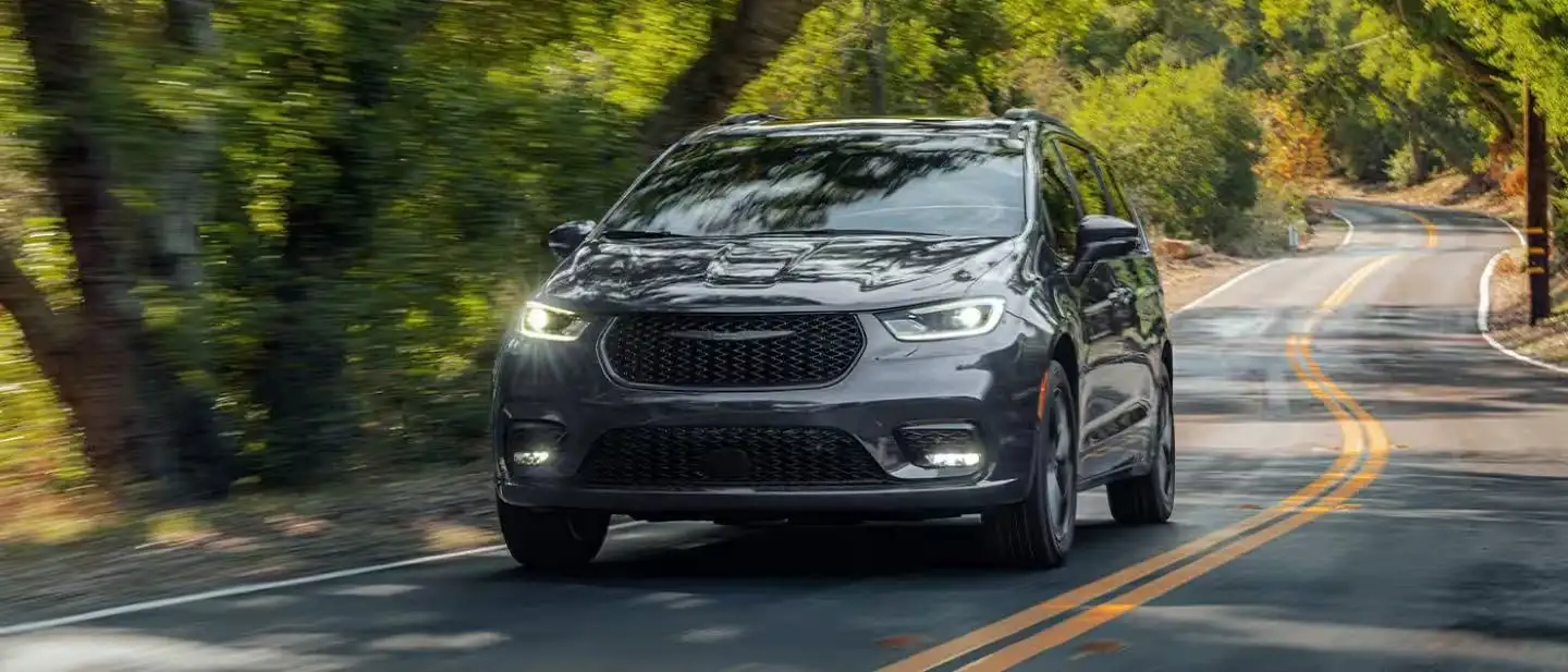2026 chrysler pacifica exterior