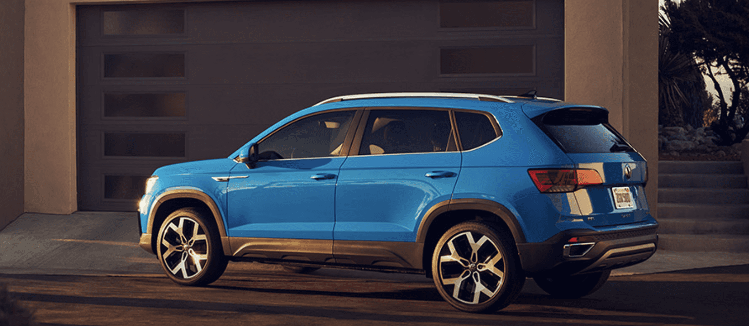 2023 Volkswagen Taos vs. 2023 Subaru Crosstrek Nucar VW Norwood