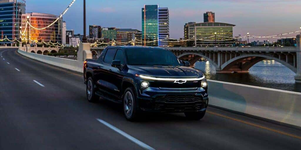 2025-silverado-ev