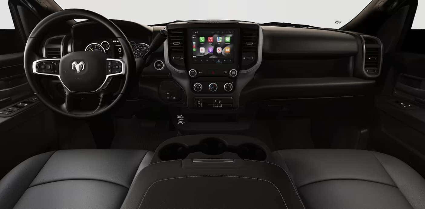 2026-ram-2500-interior-technology-and-connectivity-