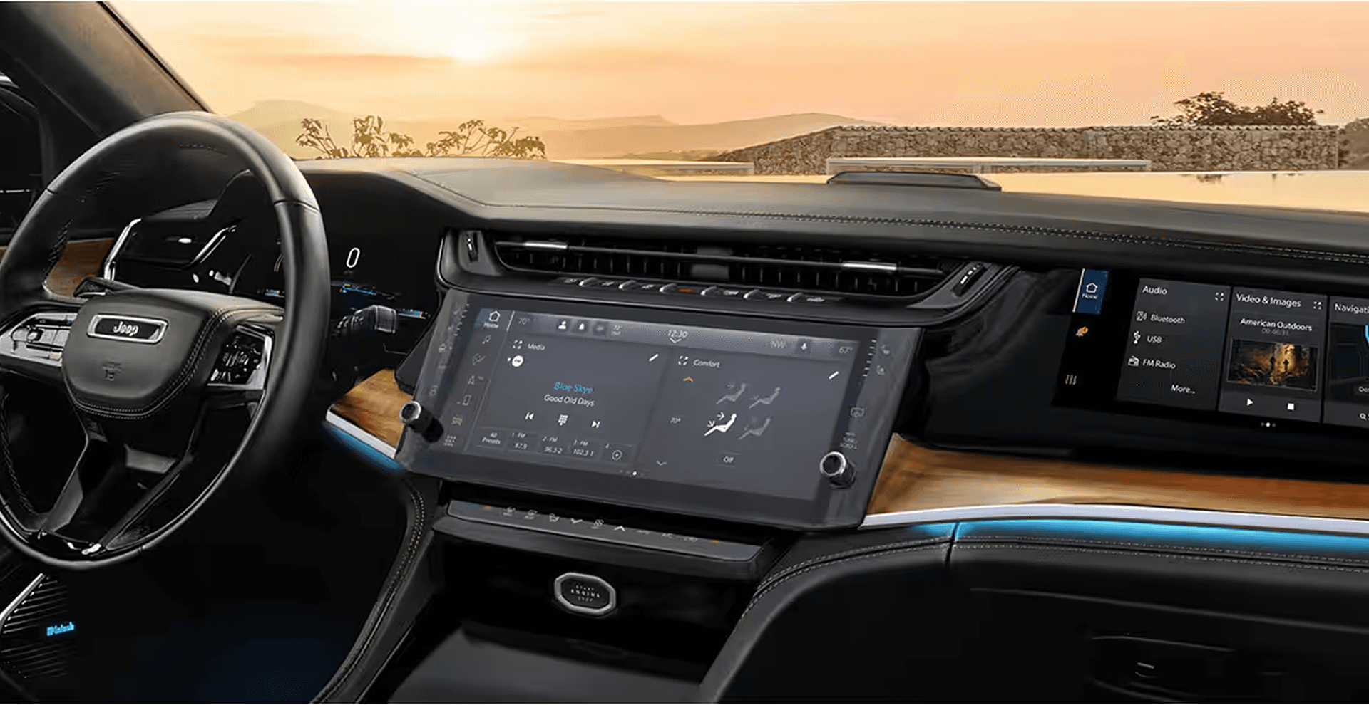 Jeep Grand Cherokee tech display