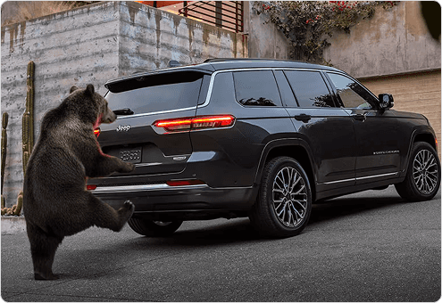 Hands-Free Power Liftgate