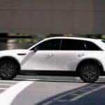 2026MazdaCX-70Plug-InHybrid-exterior-02