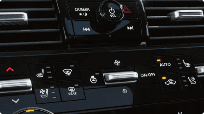 Tri-Zone Automatic Temperature Control