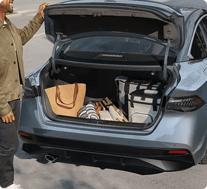 Nissan Sentra cargo space