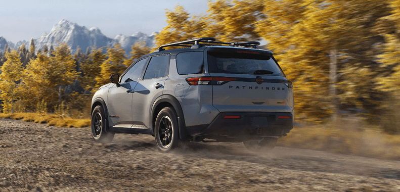 Nissan Pathfinder infotainment system