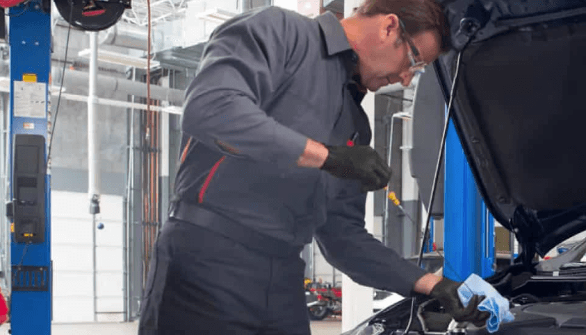 Nissan Oil Change Guide: How Often Should You Service in Alabama?