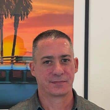 Tony Alvernaz