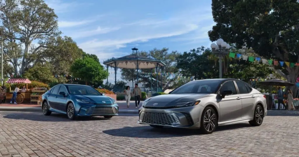 2025 Toyota Camry Trim Levels and Configurations