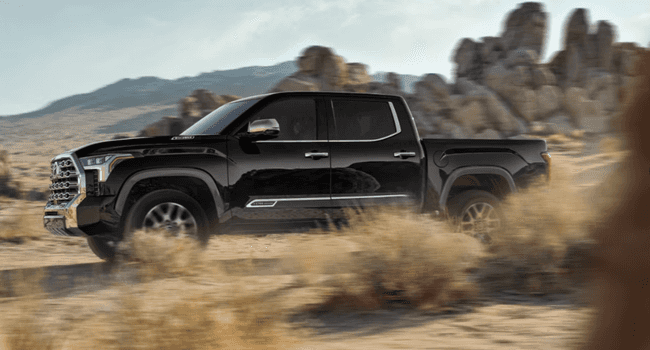 <h2> 2026 Toyota Tundra SR5 4WD</h2>